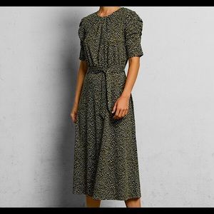 🌸 1/2 Sleeve A-Line Midi Dress